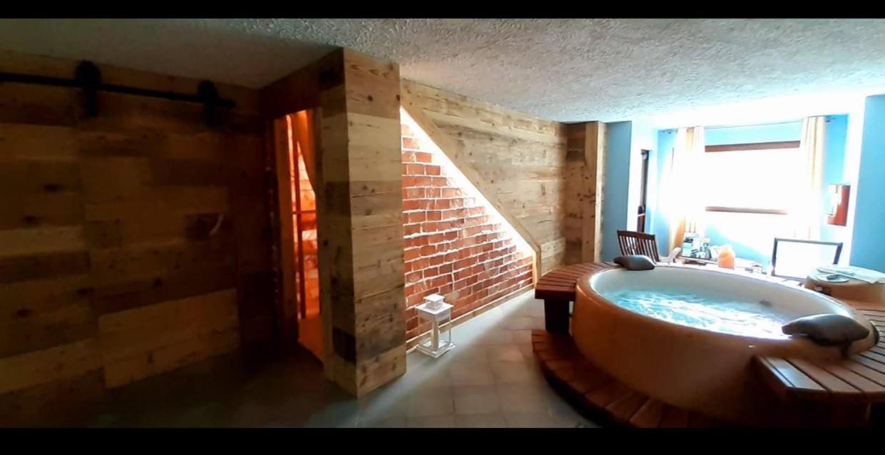 Bed and Breakfast Il Maiolandro à Noasca Extérieur photo